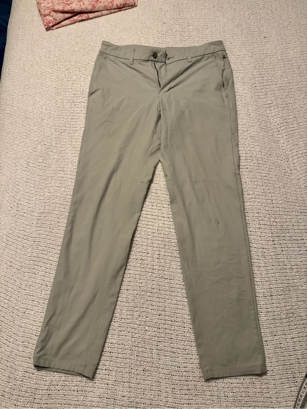 Lululemon lot 32-34 waist 30-32 length